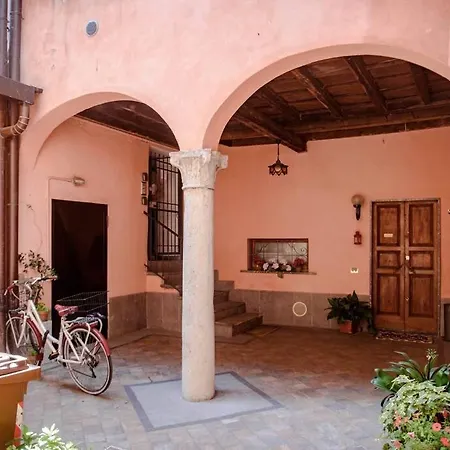 Apartment Central Como